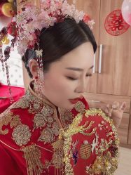 -红馆妆造(中央大街店)