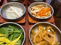 -银米·云南传统过桥米线(双廊黑金冠店)
