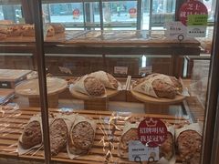 -BROAD面包路·欧式面包(龙湖时代C馆店)