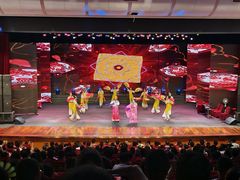 -南风大剧院莎梦二人转剧场