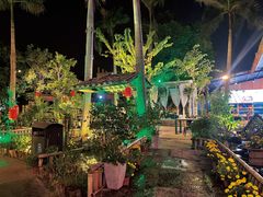-花溪雨·森林餐厅(石基店)