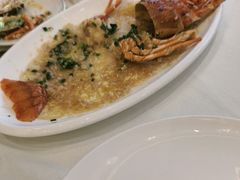 -沪华海鲜大酒楼(南汇店)