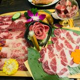 肉品的话都很新鲜，牛舌、五花肉、牛肉粒