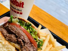 -The Habit Burger Grill 哈比特汉堡(复兴soho店)