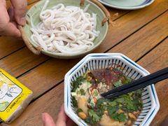 -包整·丝娃娃(甲秀楼景观店)