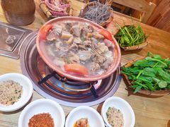 -阿婆情腊排骨火锅(金虹路店)