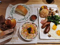 马德里早午餐-Dough&Joe团憩(瑞虹天地月亮湾店)