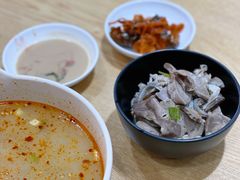 -金诚张妈妈羊汤·驴肉火烧(旧宫佳和园店)