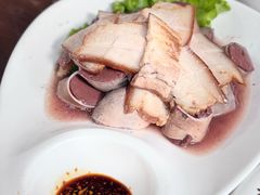 -鸿运美食府