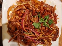-喝丢一只鞋海鲜烧烤·海肠捞饭(东关街店)