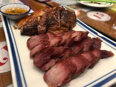 叉烧拼烧鸭-小龍鳳餐室(番禺路店)