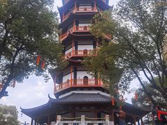 -绳金塔