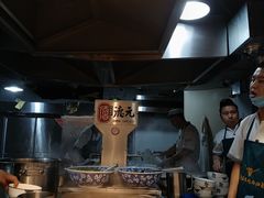 大堂-德元兰州纯汤牛肉面(深圳首店)