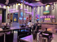 大堂-豚豚家돈돈가韩国锅盖烤肉(新北万达店)