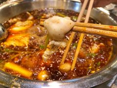 -肖肖酸萝卜鱼火锅(总店)