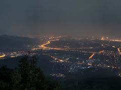 -鬼笑石后山停车场
