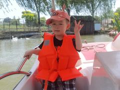 -嬉乐湾休闲旅游区