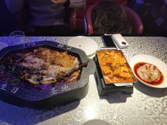 -巴特餐饮6加1音乐餐吧·新疆菜