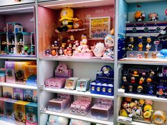 -泡泡玛特POPMART(杭州乐堤港店)