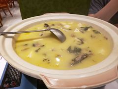 -丹江口渔村·湘味厨房(桃园店)
