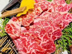 -山川小町·极番烧肉(新地假日广场店)