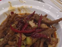 -江城燕子大排档(江汉路步行街店)