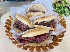 -闫家驴肉老店(华电一校店)