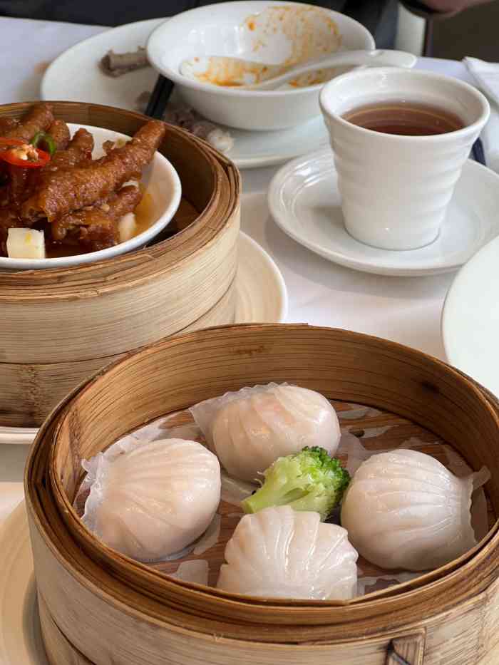 悦景酒家(罗湖店)-"[薄荷]环境: 十几年老店,有些陈旧,但.