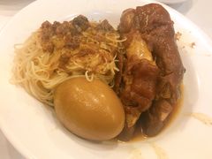 猪蹄面线-阿水狮猪脚大王(台中公园店)