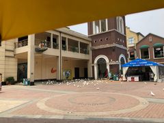 -王府井奥莱临潼小镇(临潼店)