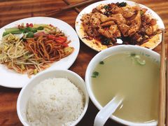 -温记府廟豆汤饭·始于1955年(海椒店)