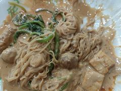 -郭记小街麻辣烫(南小街总店)