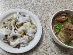 -河记肠粉店