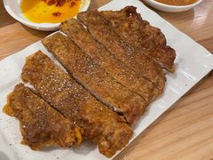 酥炸黑猪大排-光头匠