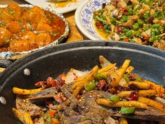 -小三峡食府(西五路店)