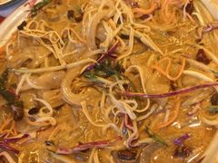 -闯关东东北农家菜(崂山石老人店)