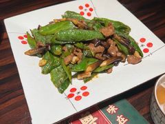 -粤·向群饭店(麓景路店)