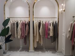 -nana showroom娜娜家服装店