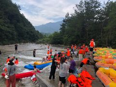 -罗田大别山峡谷漂流