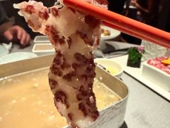 -左庭右院鲜牛肉火锅黑金店(陆家嘴中心店)
