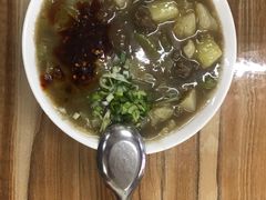 -老字号贾家肉丸糊辣汤(光明巷店)