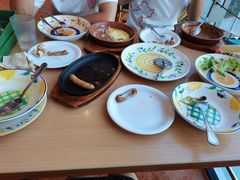 -萨莉亚意式餐厅(东川路店)
