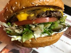-The Habit Burger Grill 哈比特汉堡(复兴soho店)