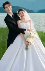 -青禾蒙娜丽莎婚纱摄影(武汉总店)