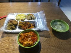 -新红帽自助盒饭(大悦城店)