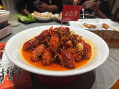 -侠舍·江湖小龙虾大排档(沌口总店)