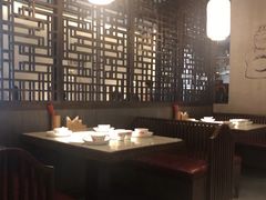 卡座-老头儿油爆虾·知味杭州(爱琴海购物中心)