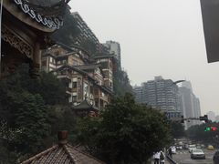 -屋顶顶城市·江景酒店-客房部