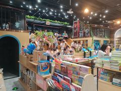 -新华书店(印象城店)