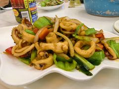 -覃记海鲜美食餐厅